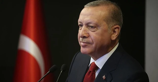 Cumhurbaşkanı Erdoğan gençlere şiirle seslendi