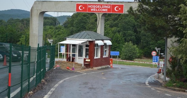 Dereköy Sınır Kapısı giriş ve çıkışlara açıldı