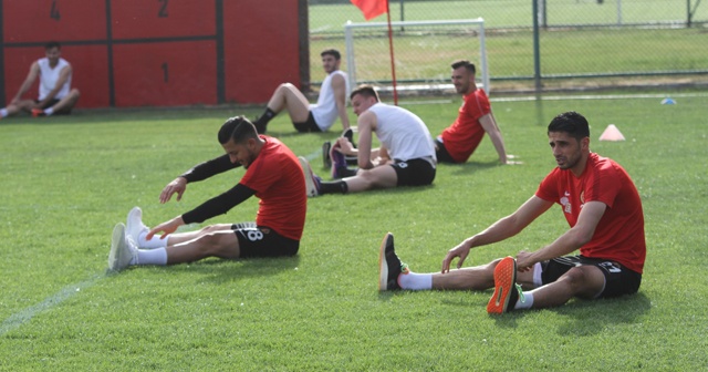 Eskişehirspor çalışmalarına devam ediyor