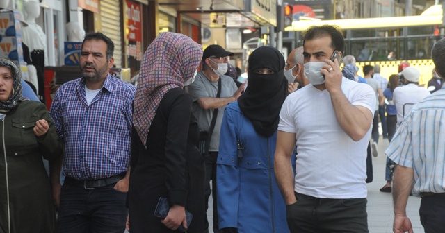 Gaziantepliler korona virüse kafa tutuyor