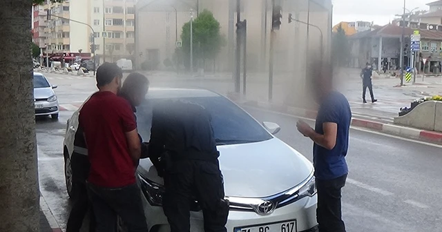 Hava almak için çıktılar...Cezayı yediler