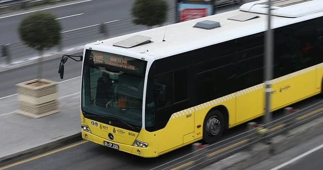 İstanbul'da sokağa çıkma kısıtlamasında toplu ulaşım saatleri belli oldu