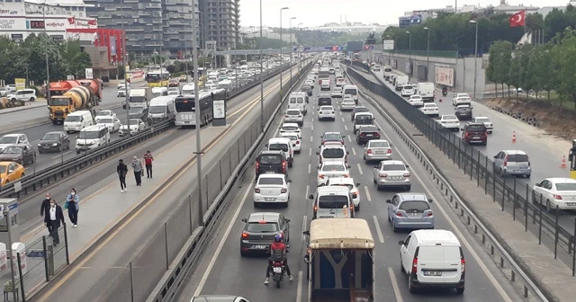 İstanbul trafiğinde dikkat çeken yoğunluk