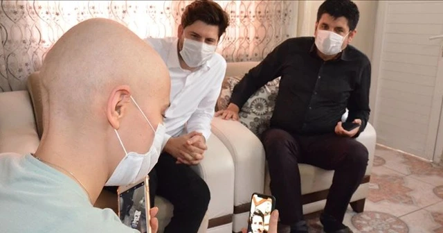 Kanser tedavisi gören Ayyüce'ye Alper Potuk sürprizi