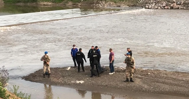 Karasu Nehri’nde kaybolan gencin cansız bedenine ulaşıldı