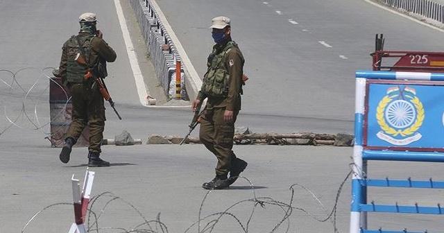 Keşmir&#039;de çatışma: 2 ölü, 1 yaralı