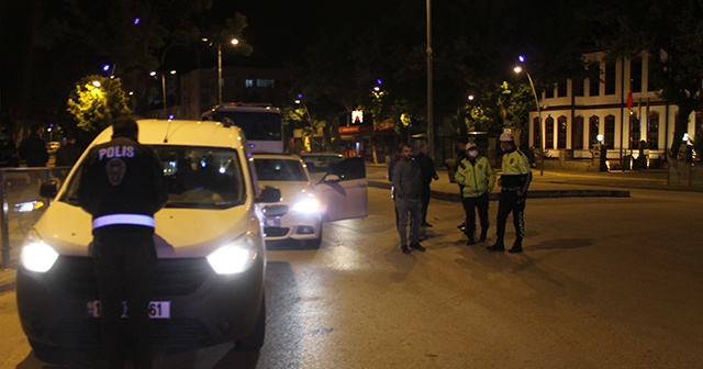 Kısıtlamanın ilk saatlerinde kurallara uymayanlar cezadan kaçamadı