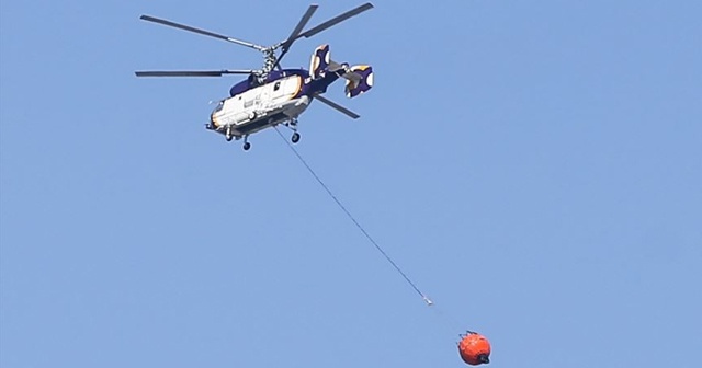 KKTC&#039;deki yangına müdahale için Türkiye&#039;den iki helikopter gönderildi