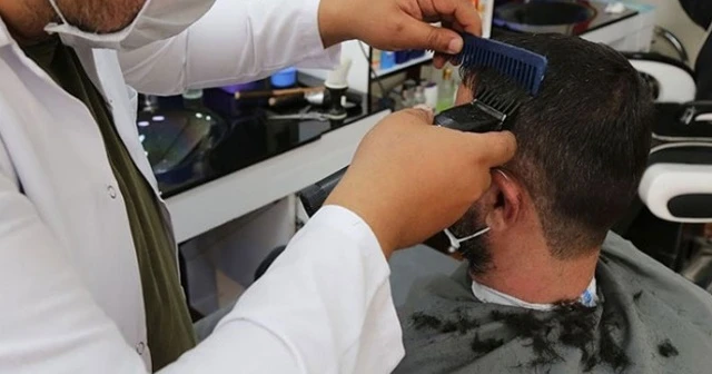 Koronavirüs testi pozitif çıkan berber, Belediye Başkanı dahil 150 kişiye temas etmiş