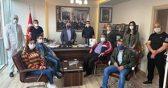 Kuaför ve berberlere ücretsiz maske ve ekipman desteği