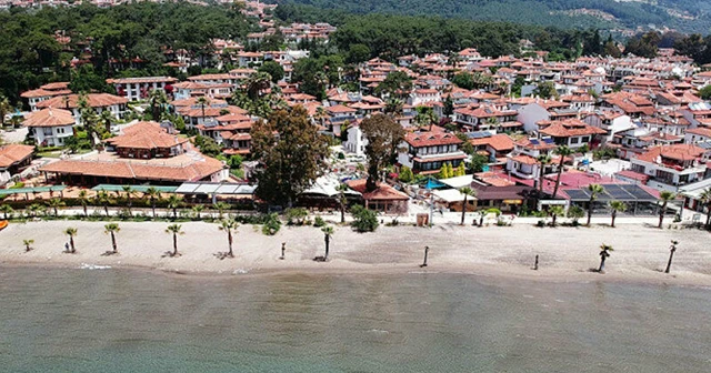 Marmaris'te mayısın hava sıcaklığı rekoru kırıldı: Termometreler 40 dereceyi aştı
