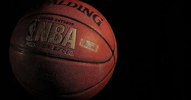 NBA'de sezonun kalan maçlarının Orlando'da oynatılması planlanıyor
