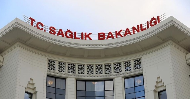 Sağlık Bakanlığından sahte telefon uygulamasıyla dolandırıcılık uyarısı