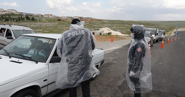 Şanlıurfa&#039;da Covid-19 tedbirlerine uymayanlara 20 milyon 713 bin 389 lira para cezası