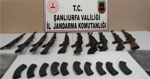 Şanlıurfa&#039;da jandarmanın düzenlediği operasyonda 10 adet uzun namlulu silah ele geçirildi