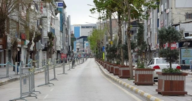 Van sokağa çıkma kısıtlamasına uydu