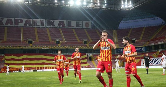 12 hafta sonra &#039;dipten&#039; çıkan Kayserispor&#039;da umutlar yeşerdi