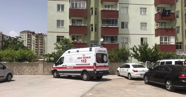 95 yaşındaki kadın evinde ölü bulundu