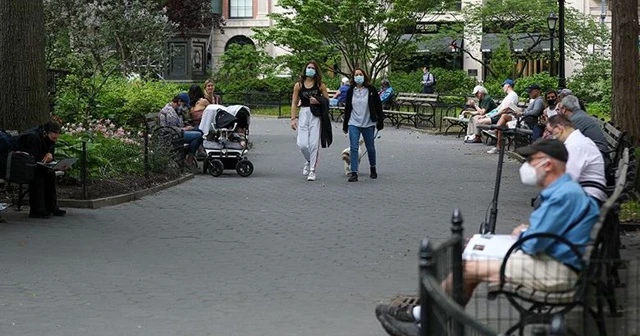 ABD'de Kovid-19'dan ölenlerin sayısı 127 bine yaklaştı