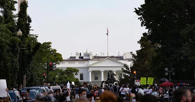 ABD'deki protestolar 'Trump'a karşı ayaklanma'