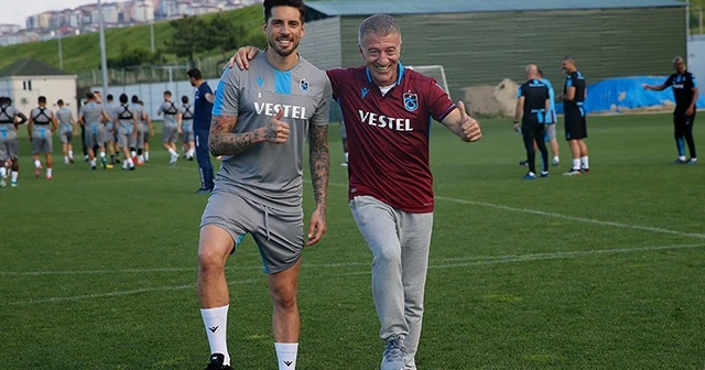 Ağaoğlu takımına seslendi: “Başınızı ve omuzlarınızı dik tutun”