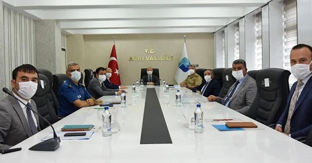Ağrı’da belirli bölgelerde maske takmak zorunlu