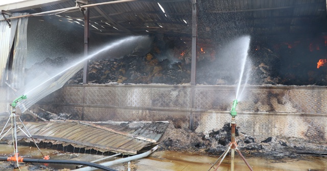 Aksaray’daki fabrika yangını 26. saatinde halen sürüyor