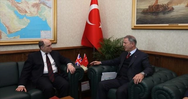 Bakan Akar'dan önemli görüşme