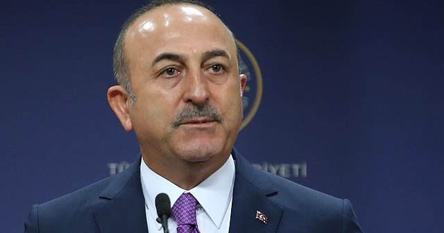 Bakan Çavuşoğlu: &quot;Yunanistan mülteci haklarını çiğniyor&quot;