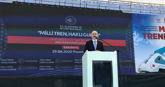 Bakan Karaismailoğlu: Milli elektrikli tren bu yıl sonunda raylara indirilecek