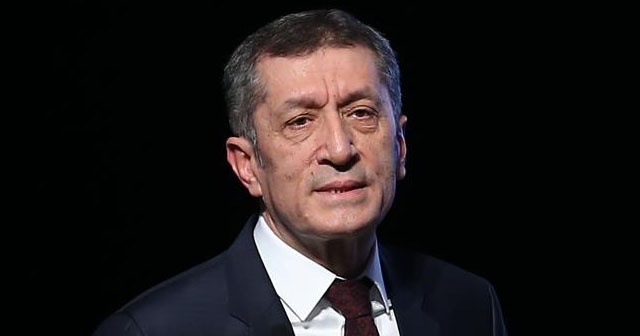 Bakan Selçuk: LGS, huzur ve güvenle tamamlandı