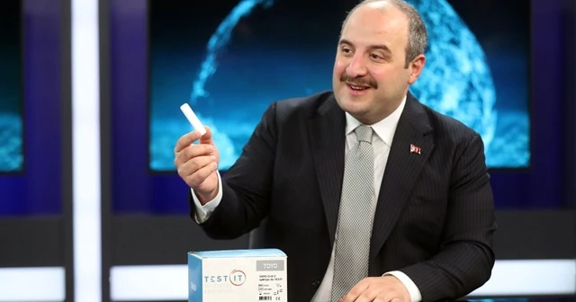 Bakan Varank canlı yayında tanıttı! İşte Yerli Tanı Kiti