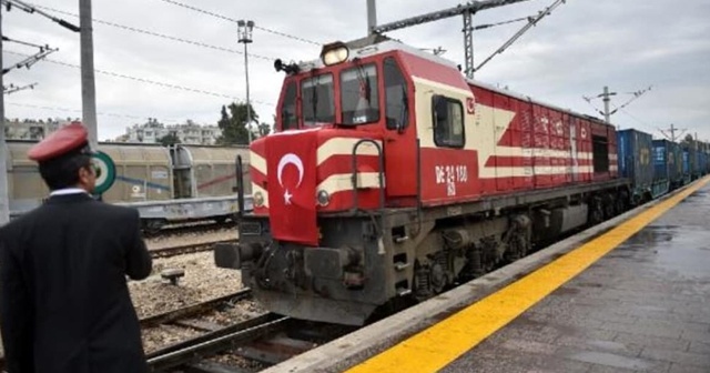 Bakü-Tiflis-Kars Demir Yolu Hattı&#039;nda koronavirüs sürecinde 138 bin ton yük taşındı