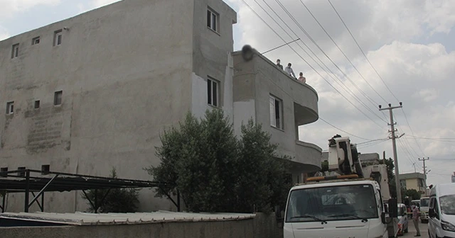 Boya yaparken akıma kapılarak öldü