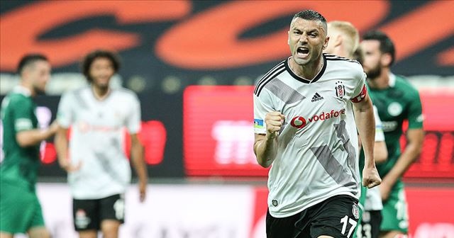 Burak Yılmaz Beşiktaş&#039;taki en golcü dönemini yaşıyor