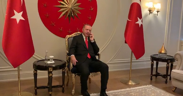 Cumhurbaşkanı Erdoğan, komuta kademesi ile telefonda görüştü