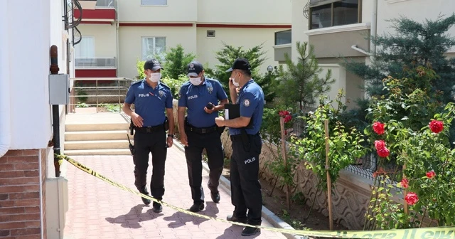 Dini nikahlı eşini başına bir şarjör mermi sıkarak öldürdü
