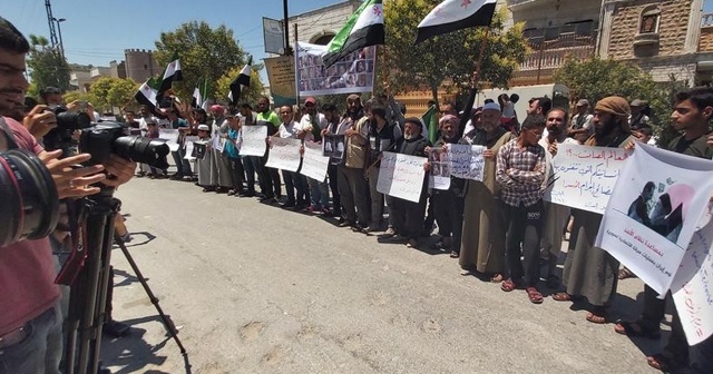 El Bab&#039;da Esad karşıtı protesto