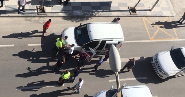 Elazığ'da 2 polisin yaralanmasına neden olan 3 şüpheli yakalandı