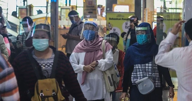Endonezya'da en yüksek günlük Kovid-19 vaka artışı kaydedildi