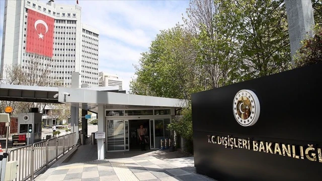 Eritre'de alıkonulan 3 Türk denizci serbest bırakıldı