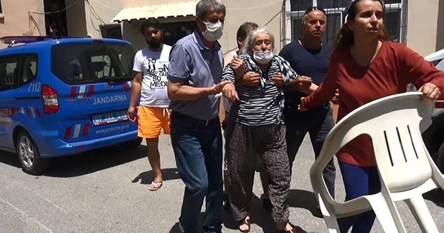 Eski muhtar evinde ölü bulundu, ablası sinir krizi geçirdi