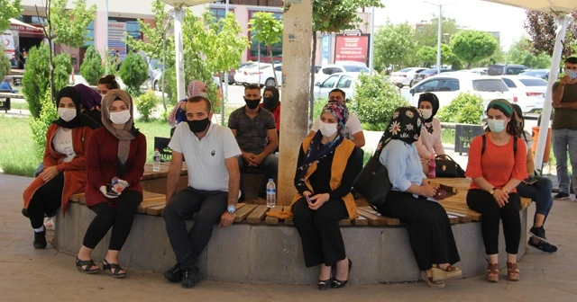 Fabrikada çalışan 4 işçide korona çıktı, işçiler işi bırakıp hastaneye koştu