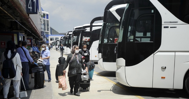 İstanbul’da otobüs bileti fiyatları yüzde 40 düştü