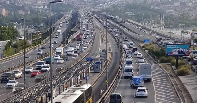 İstanbul’da trafik durma noktasına geldi