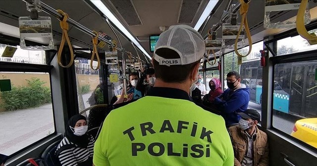 İstanbul Valiliği kentte &#039;yeni normal&#039; denetimi yapacak