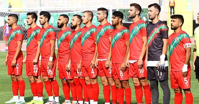 Karşıyaka'nın 1 futbolcusunda koronavirüs çıktı