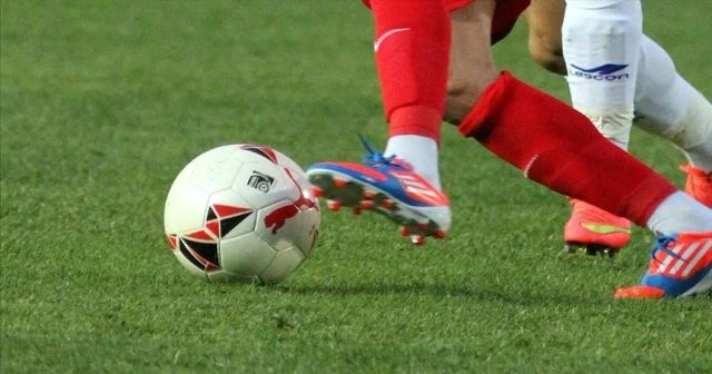 Karşıyakalı bir futbolcunun Kovid-19 testi pozitif çıktı