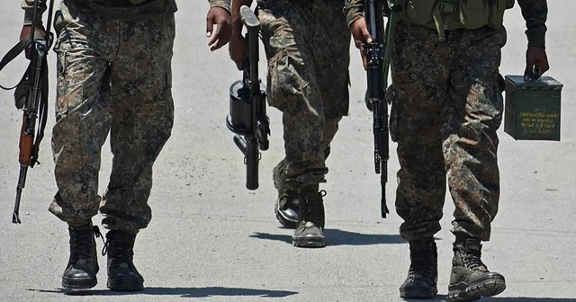 Keşmir Kontrol Hattı'nda açılan ateşte 13 yaşındaki bir kız çocuğu hayatını kaybetti