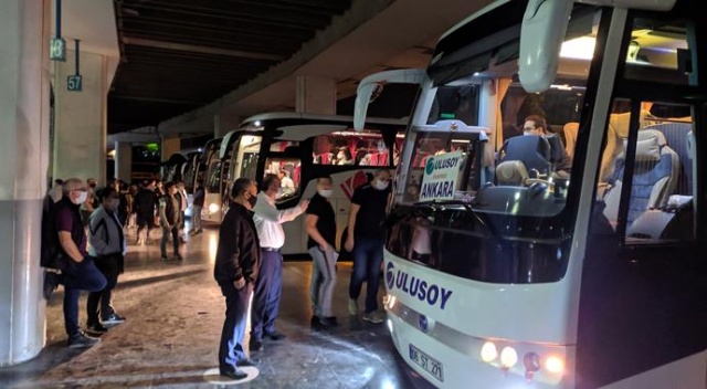 Kısıtlama bitti, İzmir Otogarı’nda hareketlilik başladı